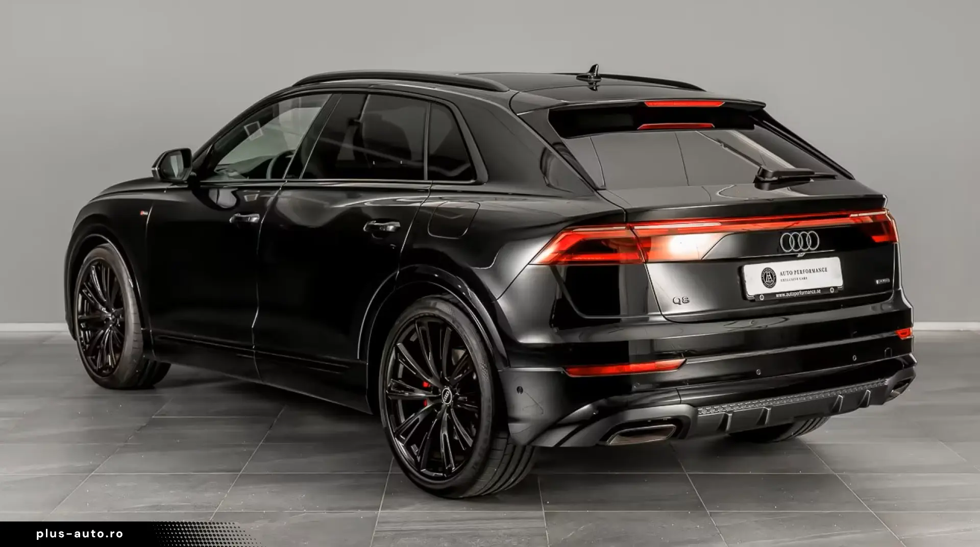 Audi Q8 60 TFSI e Quattro S-Line