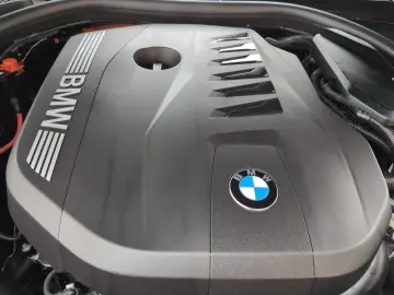 BMW 550e xDrive Limousine M Sport AHK Kamera LED