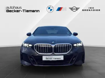 BMW 520d xDrive Lim. M Sport Pano AHK Standhz. DrivA