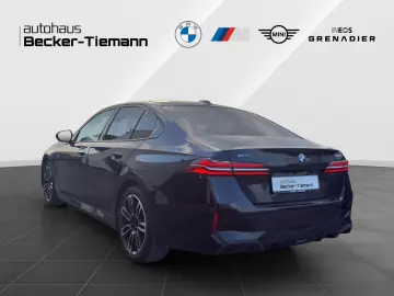 BMW 520d xDrive Lim. M Sport Pano AHK Standhz. DrivA