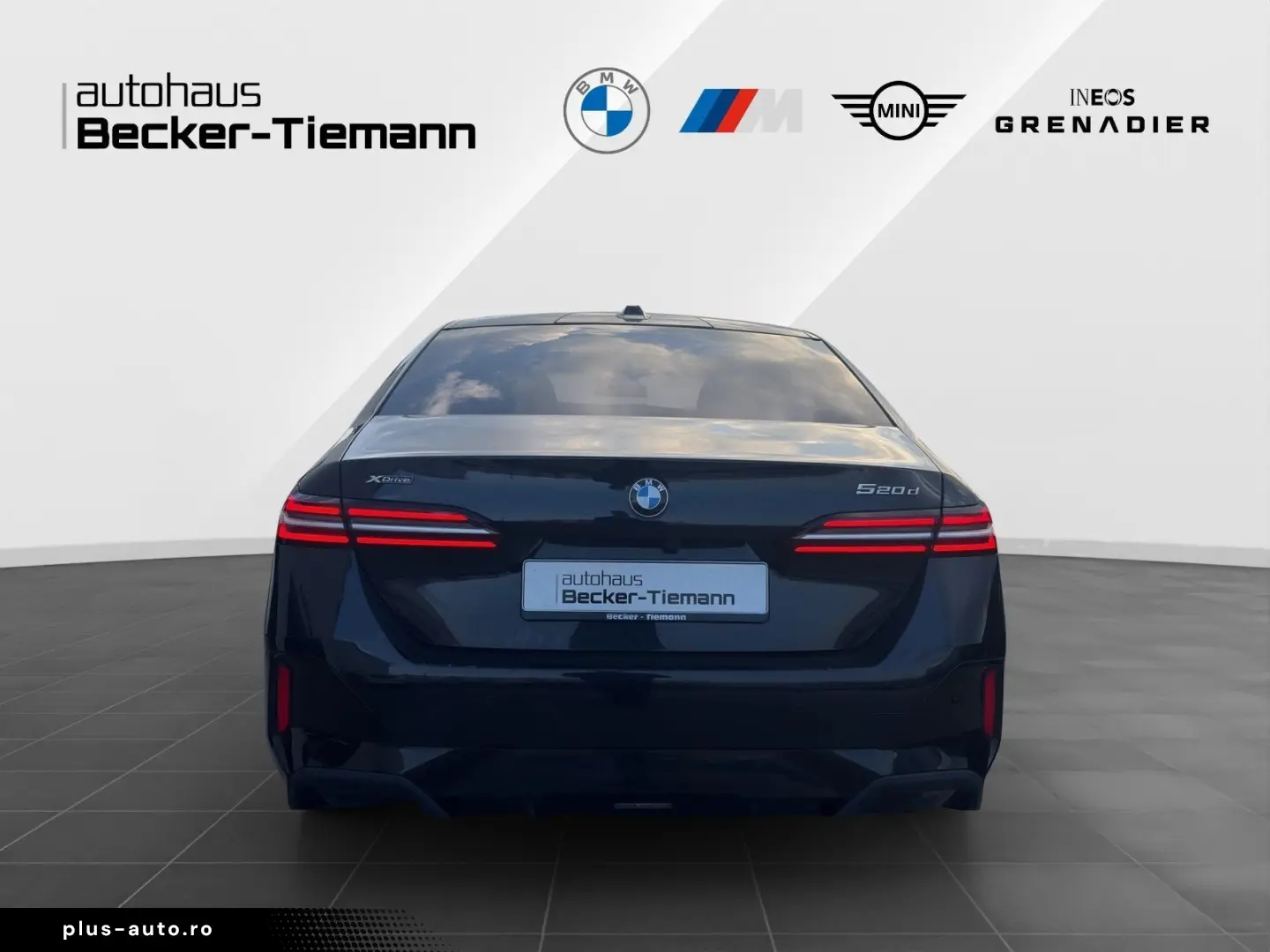 BMW 520d xDrive Lim. M Sport Pano AHK Standhz. DrivA