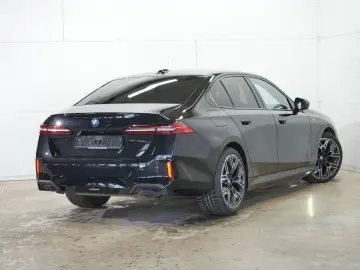 BMW 550e xDrive M Sport   GARANTIE-bis-07.2029