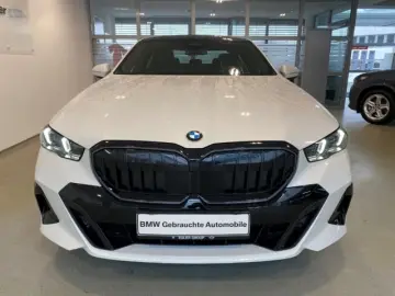 BMW 520 i M-Sport Sommer19'' PRO Pano ICON&hellip;