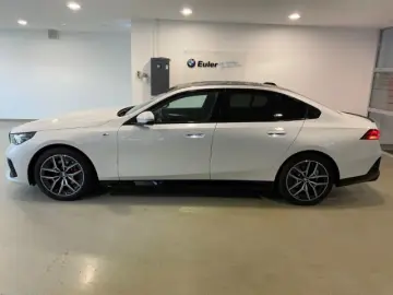 BMW 520 i M-Sport Sommer19'' PRO Pano ICON&hellip;