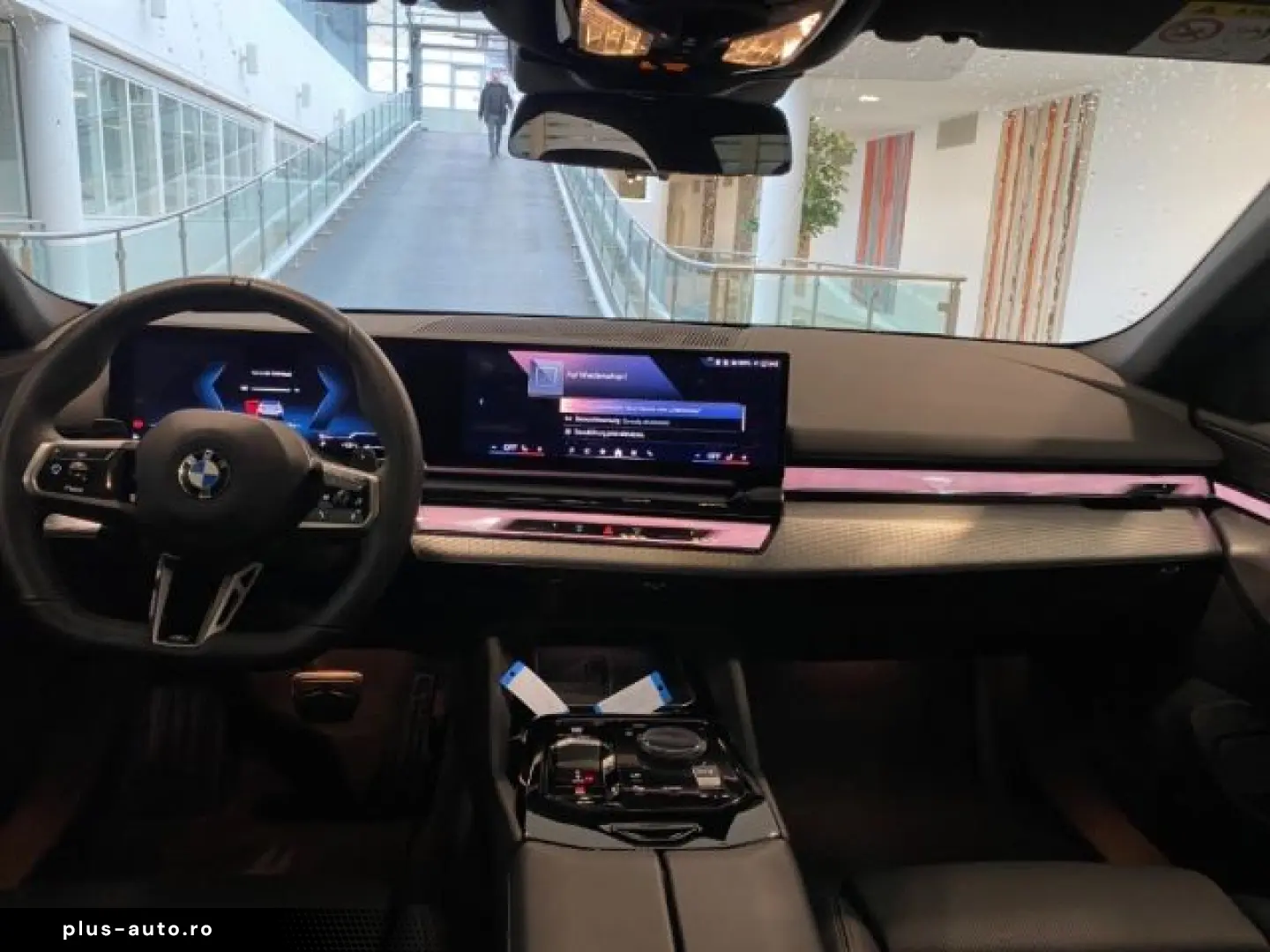 BMW 520 i M-Sport Sommer19'' PRO Pano ICON&hellip;