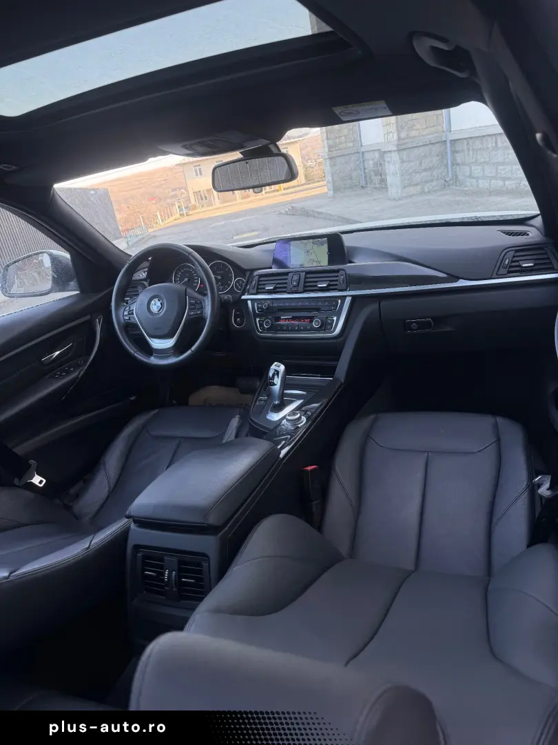 BMW Seria 3 318d Aut. Luxury Line