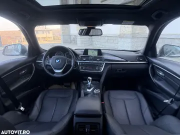 BMW Seria 3 318d Aut. Luxury Line