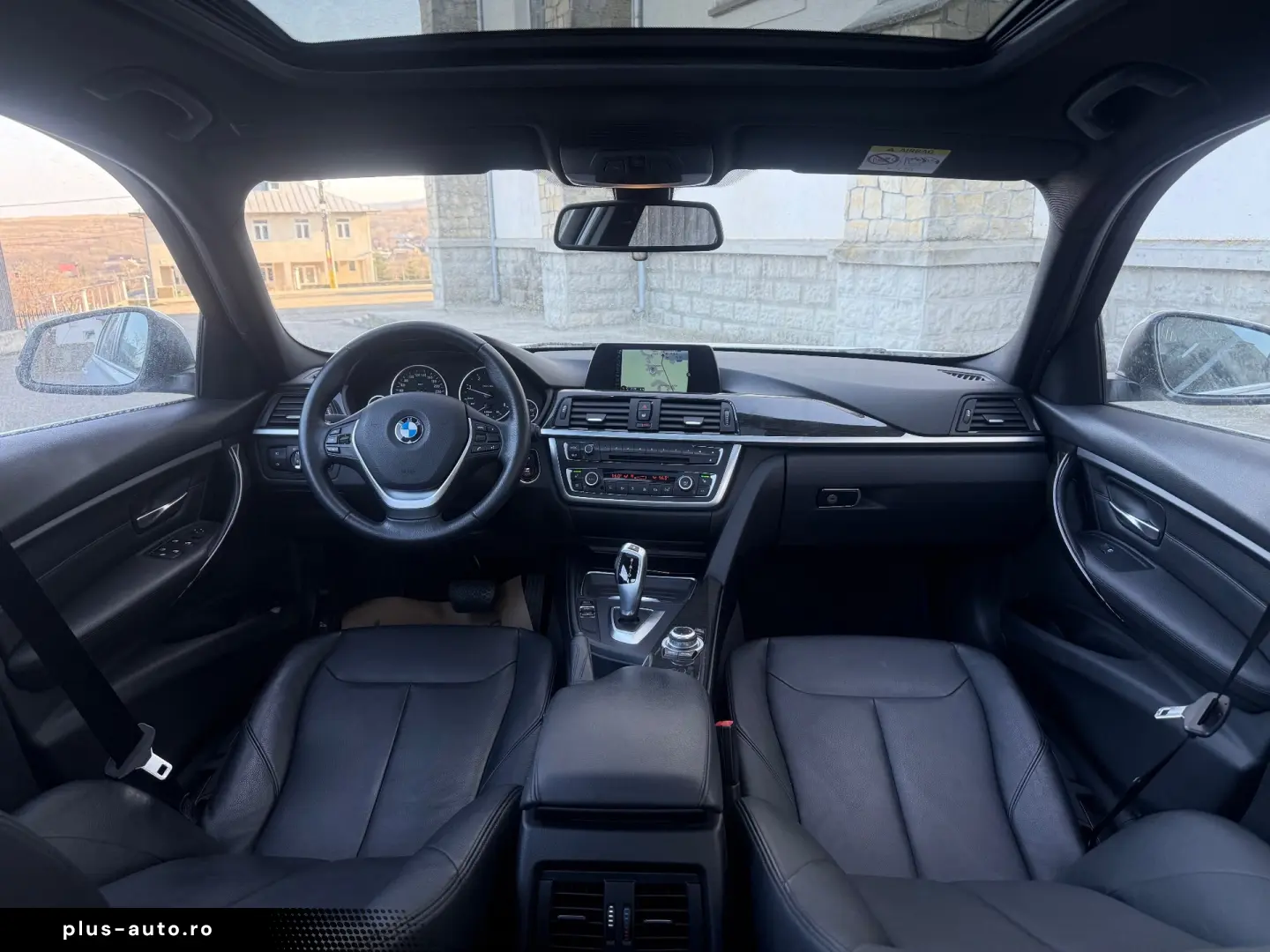 BMW Seria 3 318d Aut. Luxury Line