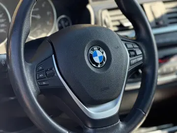 BMW Seria 3 318d Aut. Luxury Line