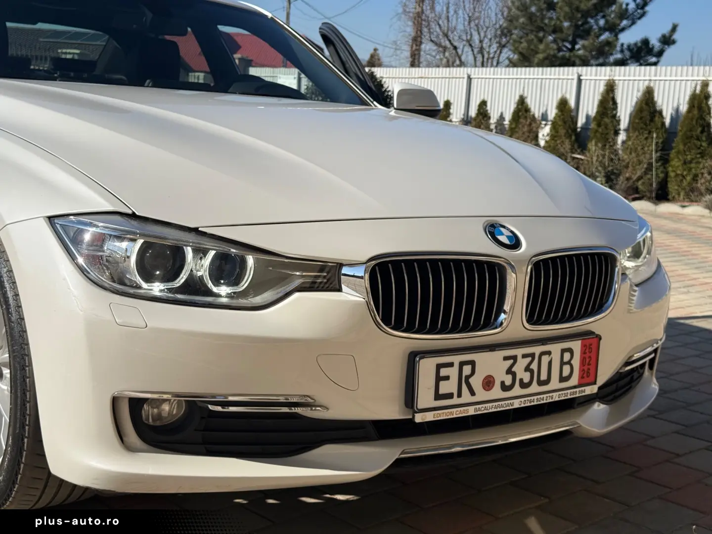 BMW Seria 3 318d Aut. Luxury Line