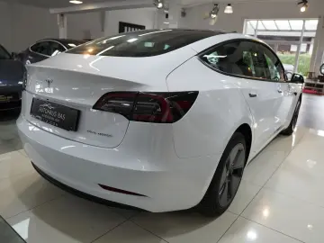 TESLA Model 3 Long Range   1.Hand