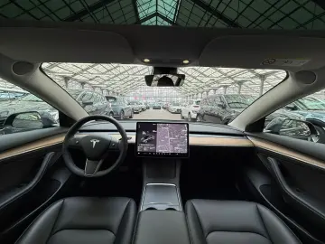 TESLA Model 3 Long Range Dual  75 kWh AWD ACC Kamera