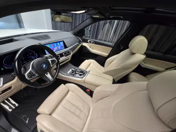 BMW X5 xDrive 45e Hybrid M Packet