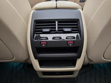 BMW X5 xDrive 45e Hybrid M Packet