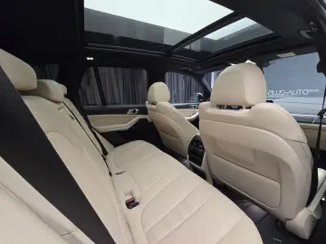 BMW X5 xDrive 45e Hybrid M Packet