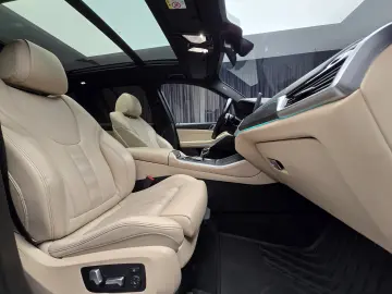 BMW X5 xDrive 45e Hybrid M Packet