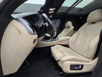 BMW X5 xDrive 45e Hybrid M Packet