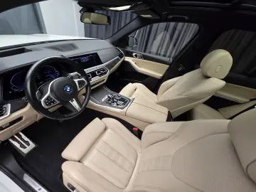 BMW X5 xDrive 45e Hybrid M Packet