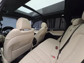 BMW X5 xDrive 45e Hybrid M Packet