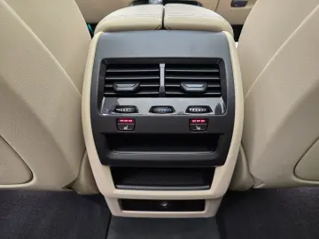 BMW X5 xDrive 45e Hybrid M Packet
