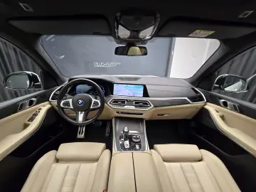 BMW X5 xDrive 45e Hybrid M Packet