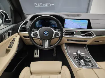 BMW X5 xDrive 45e Hybrid M Packet
