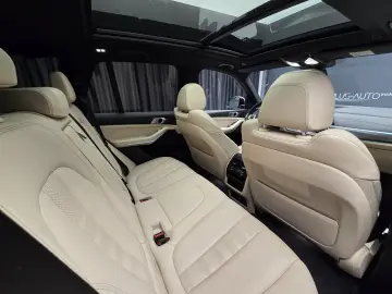 BMW X5 xDrive 45e Hybrid M Packet