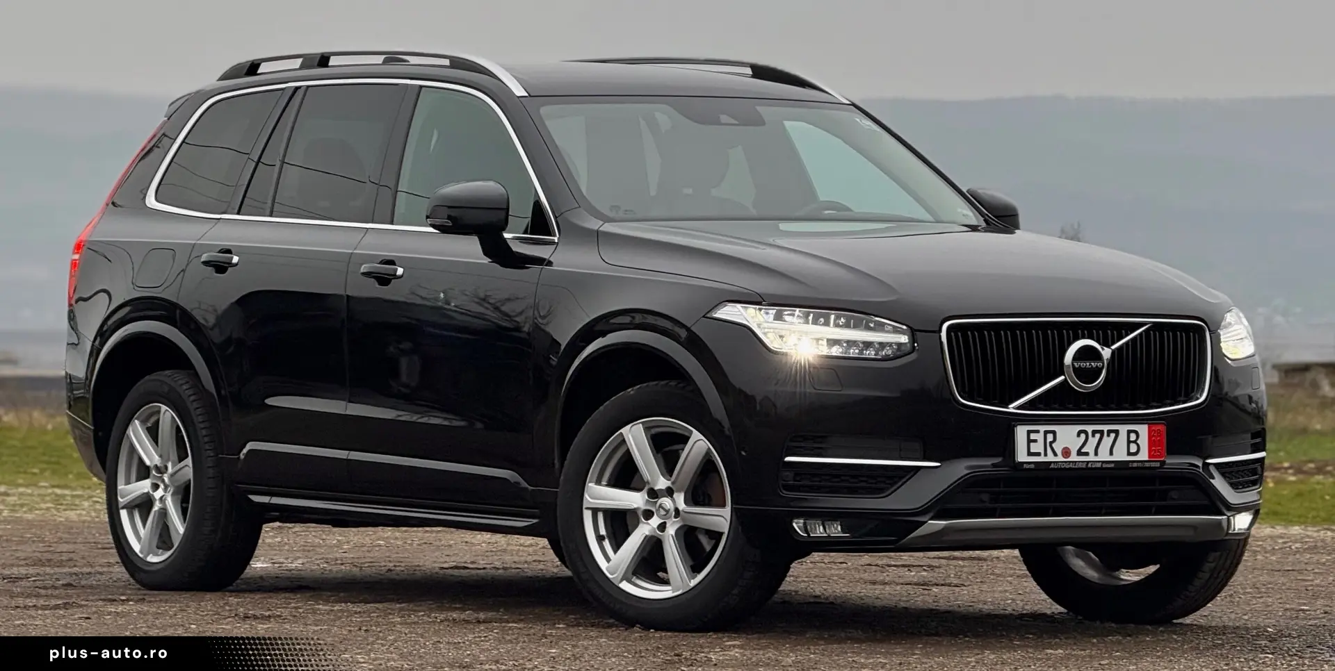 Volvo XC 90 D5 AWD Geartronic Momentum
