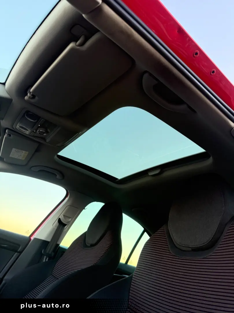 Skoda Superb 2.0 TDI DSG Style