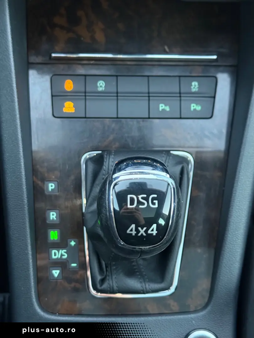 Skoda Superb 2.0 TDI DSG Style