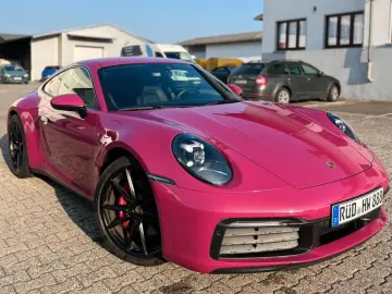 PORSCHE 992 APPROVED MwSt 1HAND BOSE