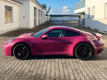 PORSCHE 992 APPROVED MwSt 1HAND BOSE