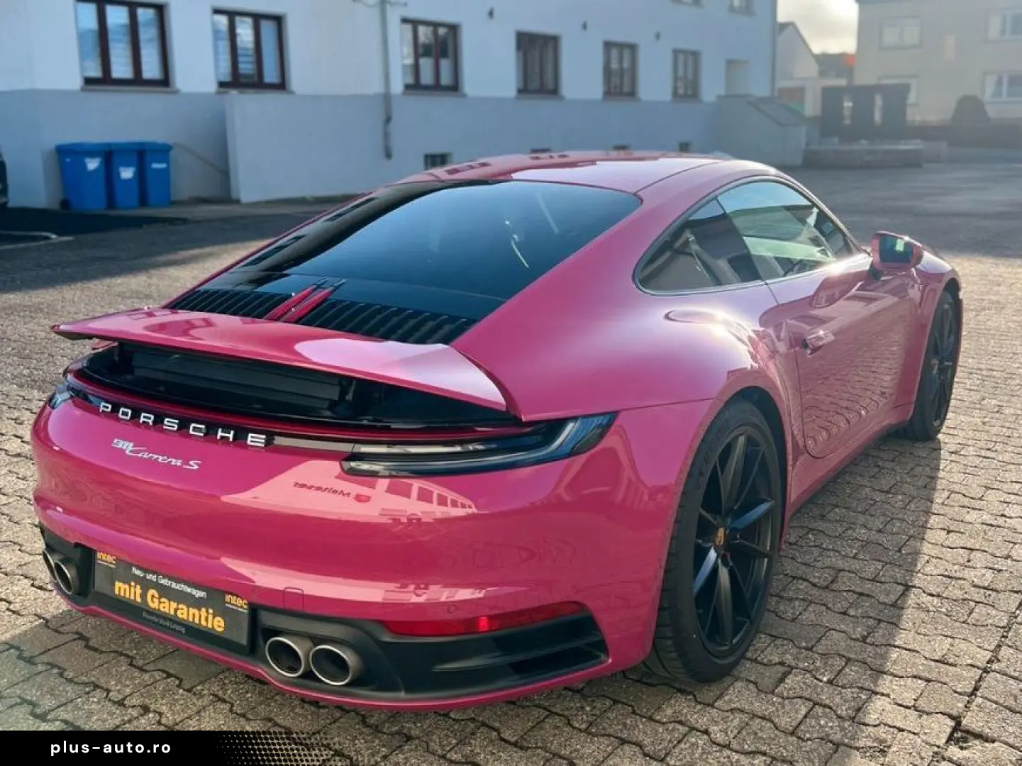 PORSCHE 992 APPROVED MwSt 1HAND BOSE