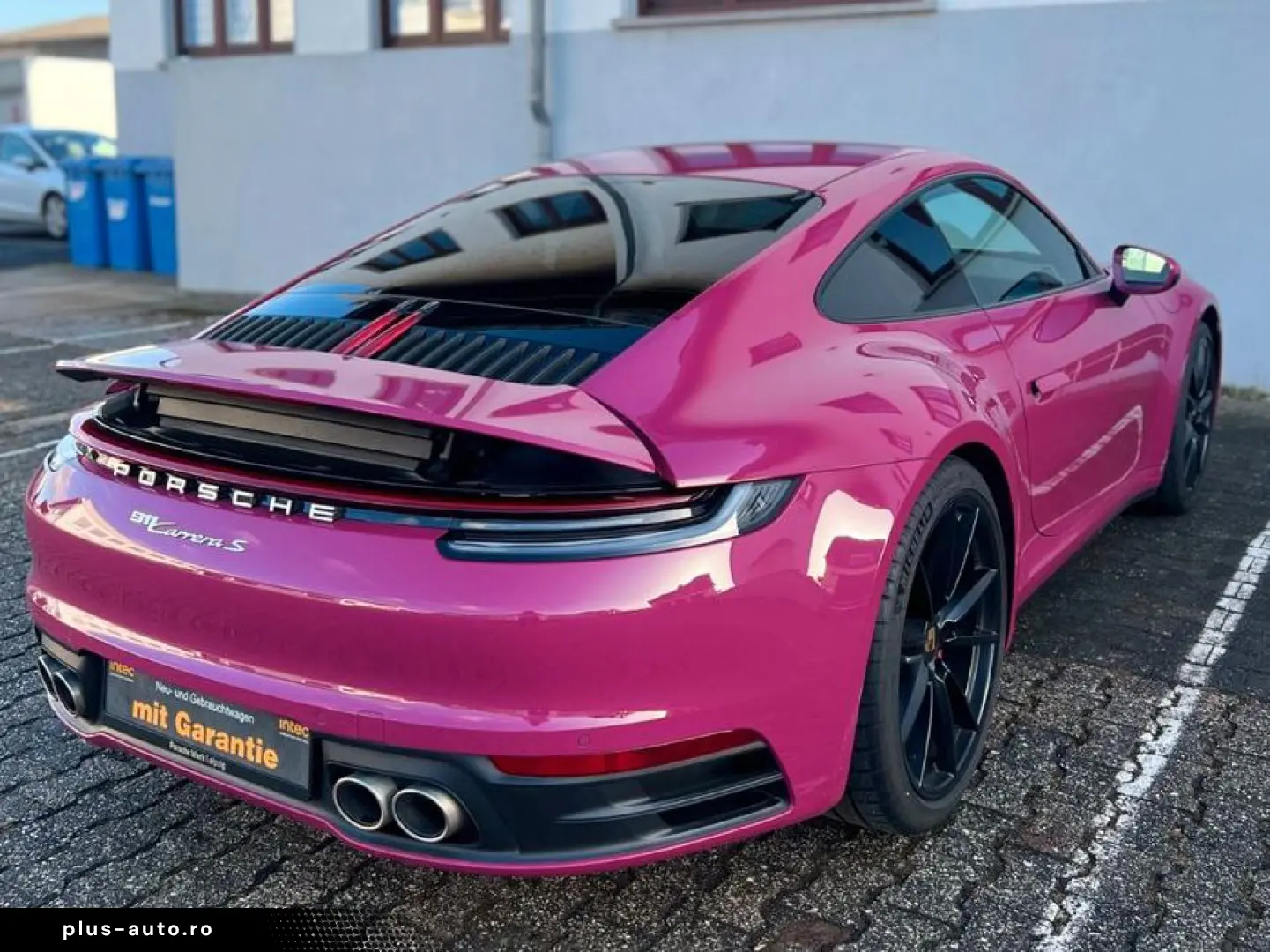 PORSCHE 992 APPROVED MwSt 1HAND BOSE