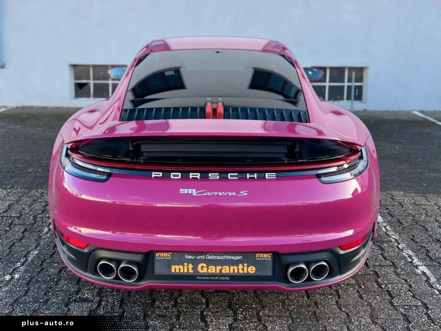 PORSCHE 992 APPROVED MwSt 1HAND BOSE