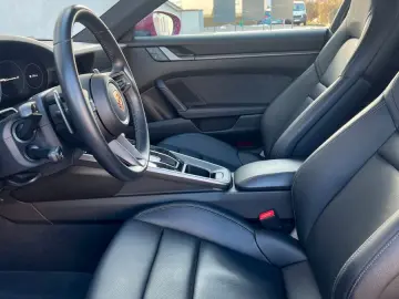 PORSCHE 992 APPROVED MwSt 1HAND BOSE