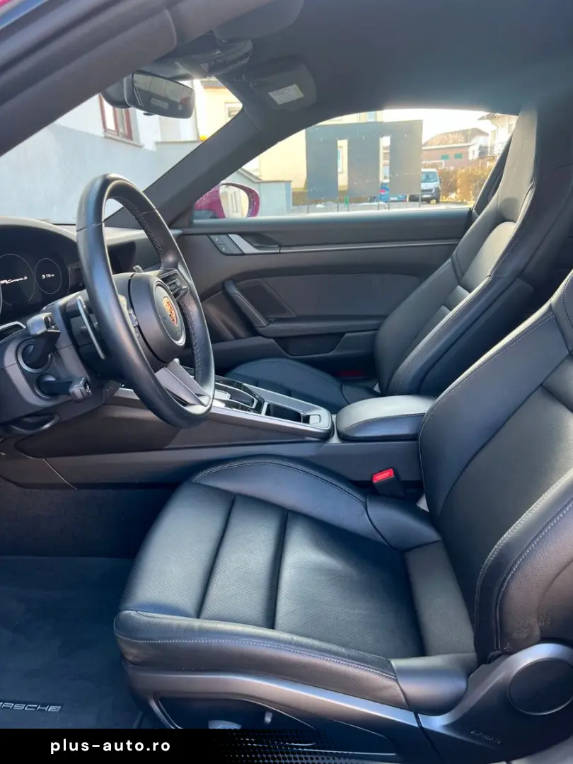 PORSCHE 992 APPROVED MwSt 1HAND BOSE