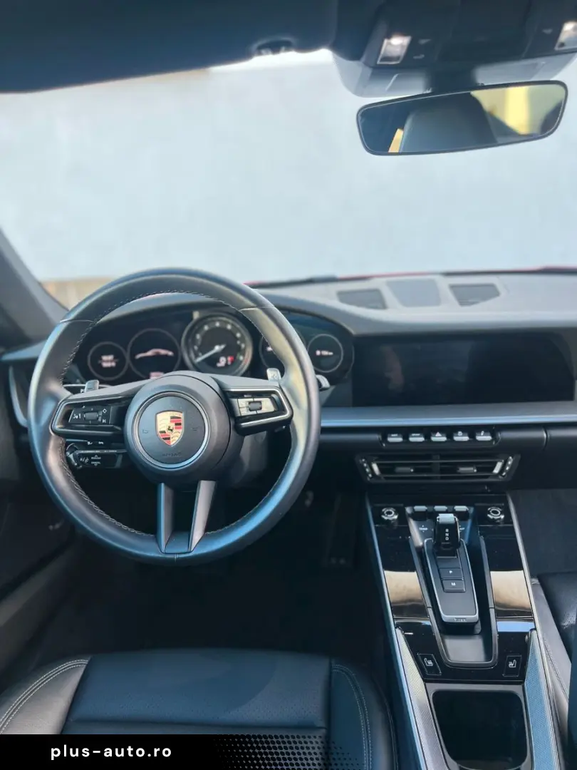 PORSCHE 992 APPROVED MwSt 1HAND BOSE