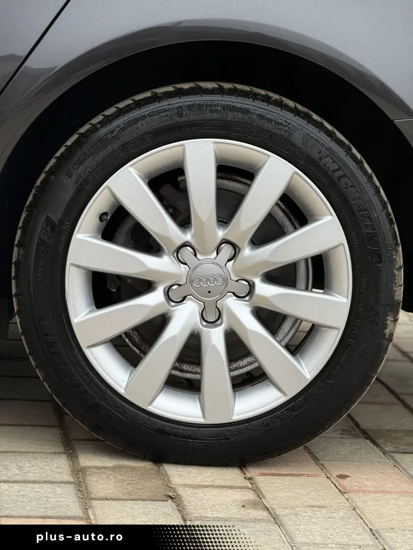 Audi A4 2.0 TDI DPF Attraction