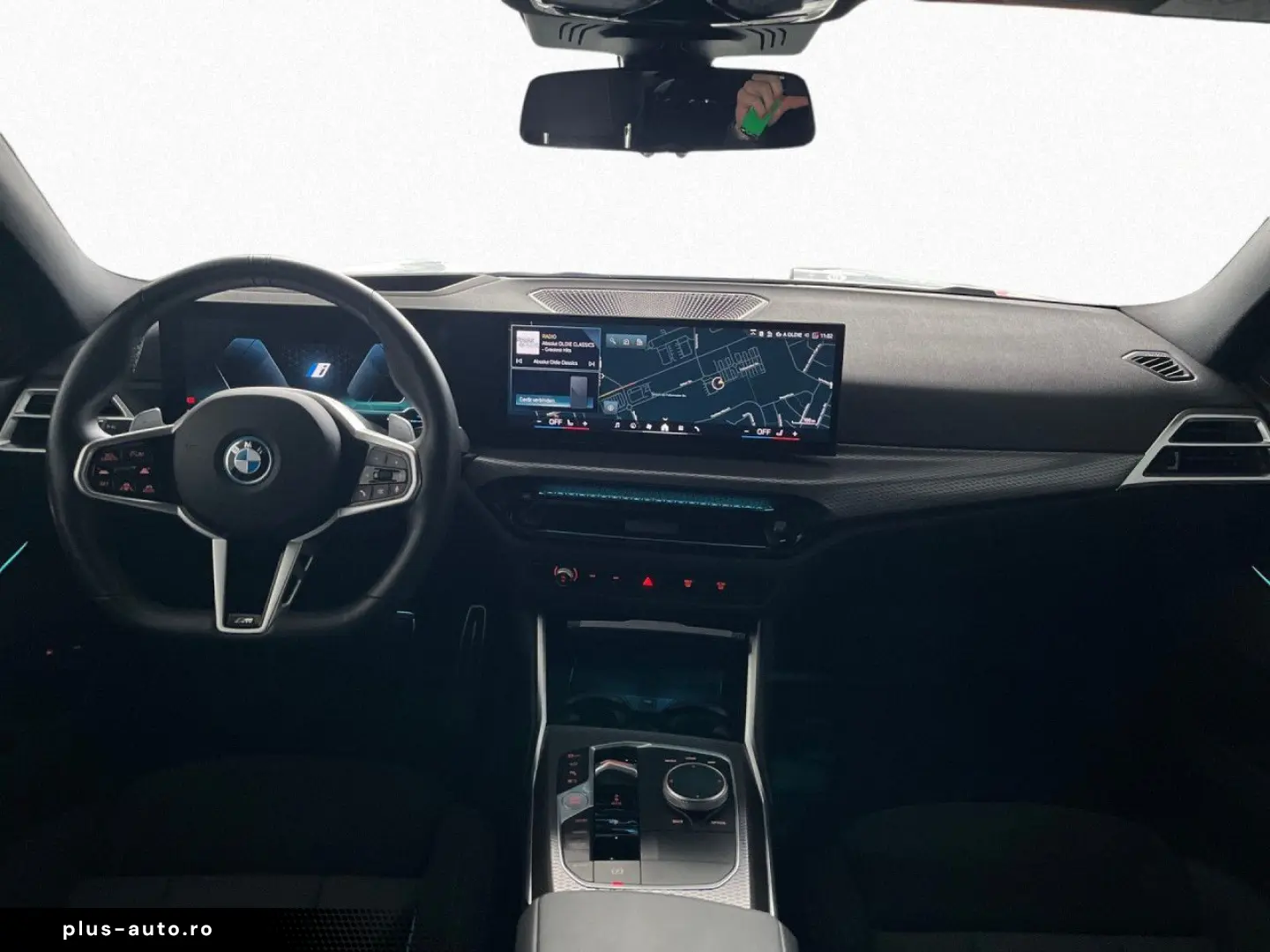 BMW 330e Tour M Sport HUD Temp 360  adLED H K Pano