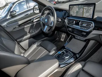 BMW iX3 M SPORT