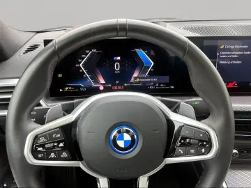 BMW 330e Limousine M Sport Driv.Assist.Prof Kamera