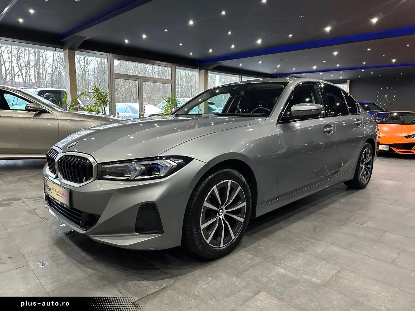 BMW 320 i Limousine  HEAD-UP   KAMERA   MEMORY   LED