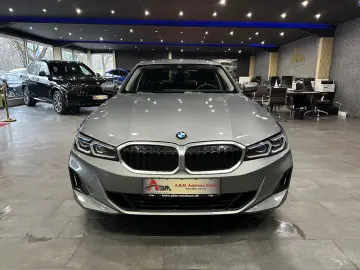 BMW 320 i Limousine  HEAD-UP   KAMERA   MEMORY   LED
