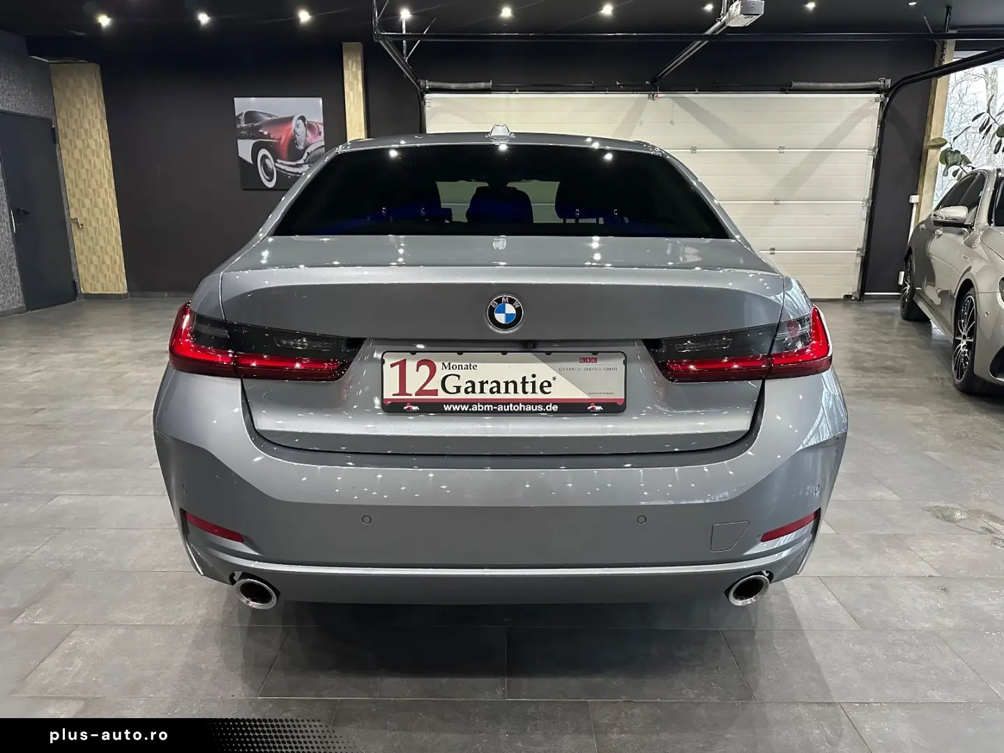 BMW 320 i Limousine  HEAD-UP   KAMERA   MEMORY   LED