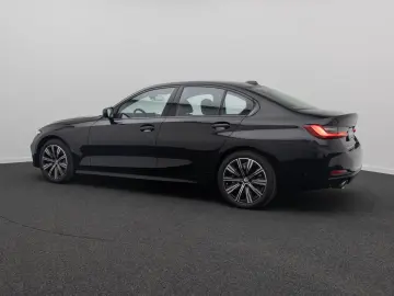 BMW 330i Stop&Go DAB Kamera Standhzng Fernlic 18Zoll