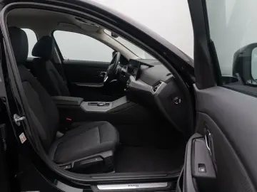 BMW 330i Stop&Go DAB Kamera Standhzng Fernlic 18Zoll