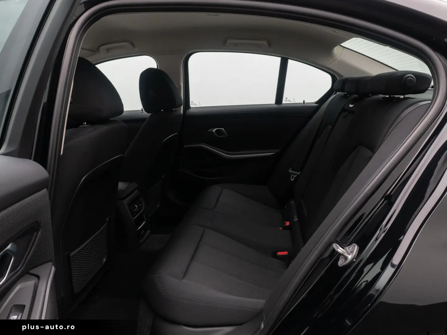 BMW 330i Stop&Go DAB Kamera Standhzng Fernlic 18Zoll