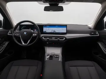 BMW 330i Stop&Go DAB Kamera Standhzng Fernlic 18Zoll