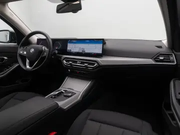 BMW 330i Stop&Go DAB Kamera Standhzng Fernlic 18Zoll